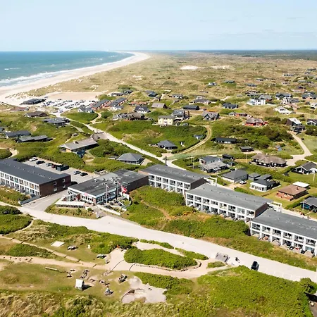 Til 4 Personer I Henne Sj3119 Henne Strand